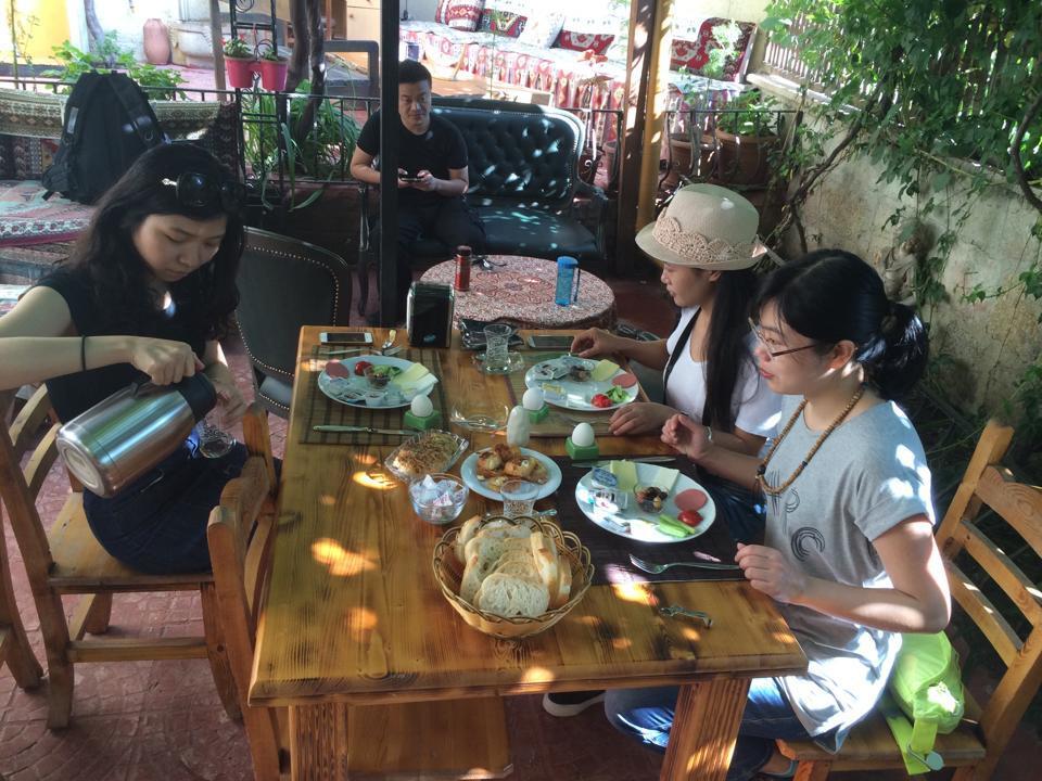 优格恩卡夫酒店 于尔居普 外观 照片